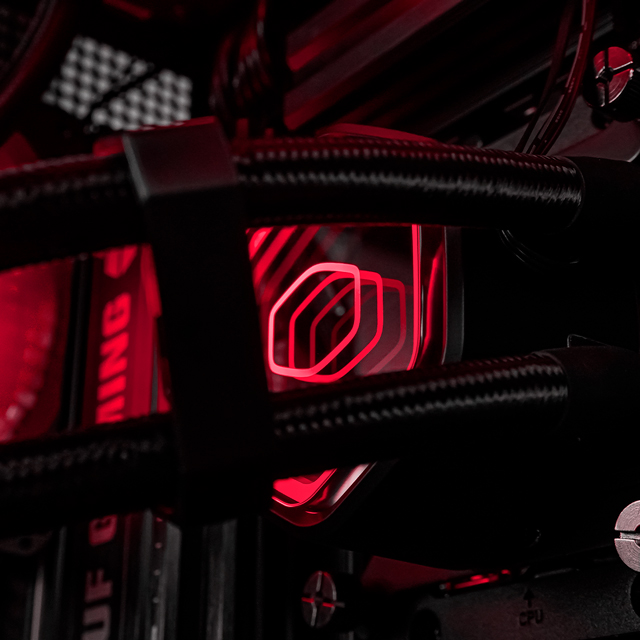 PCRA996 - Equipo AMD Ryzen 7 9700X +  32GB (2 X 16GB) + GeForce RTX 5070