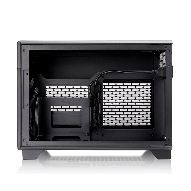 Gabinete ThermalTake TR100 Black, Mini-Tower, Mini-ITX, USB 3.0, sin Fuente, Sin Ventiladores Instalados, Negro